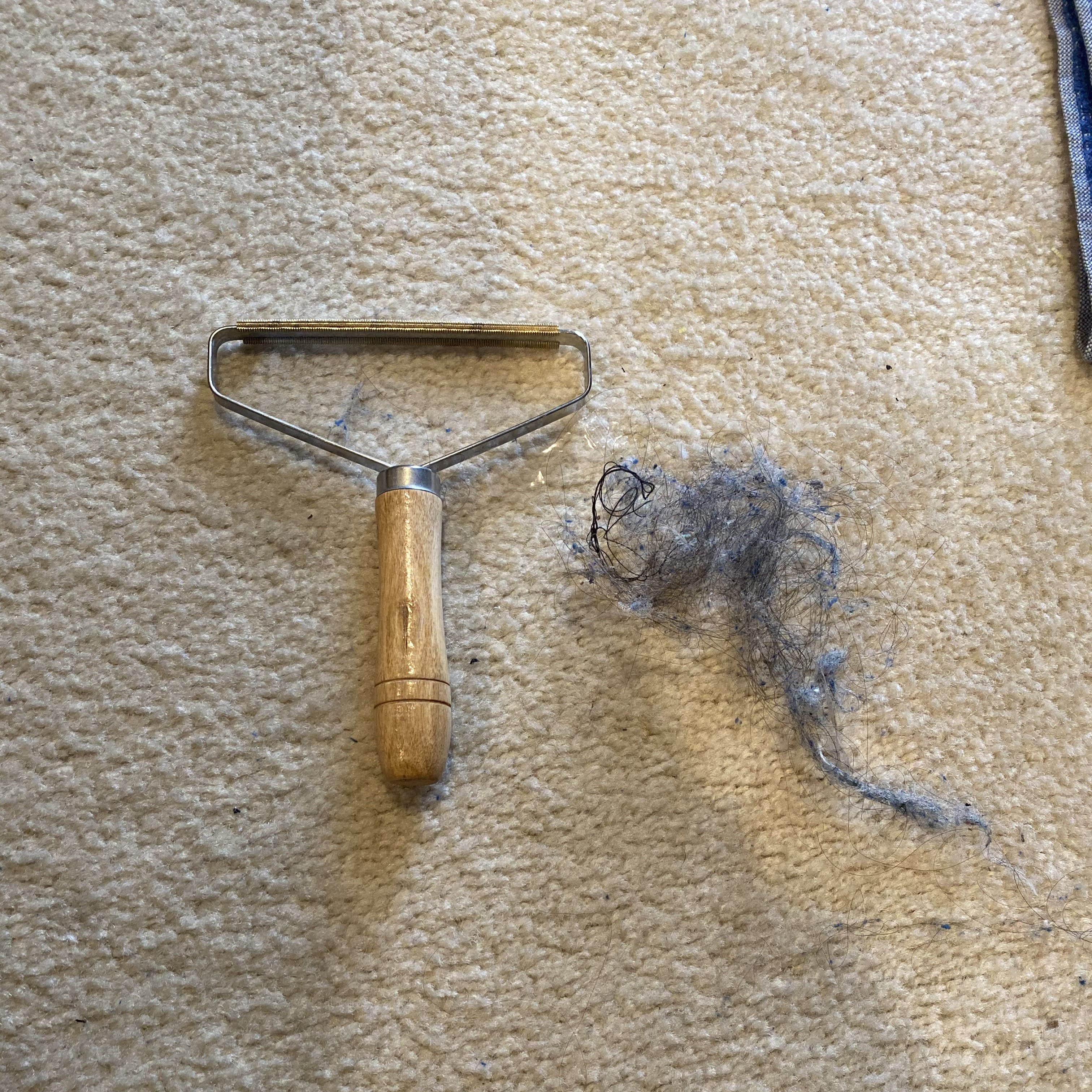 Portable Lint Remover